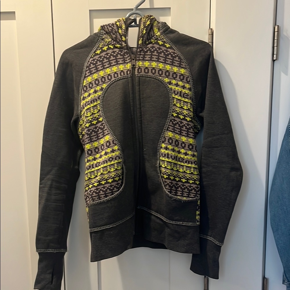 Lululemon Grey and Yellow Patterned Hoodie